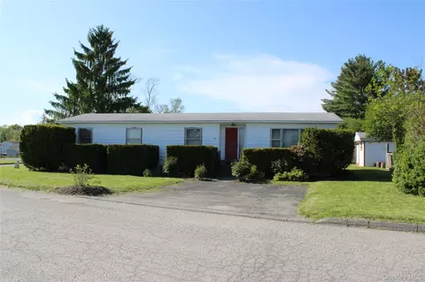 160 Holesapple Rd #52, Dover, NY 12522