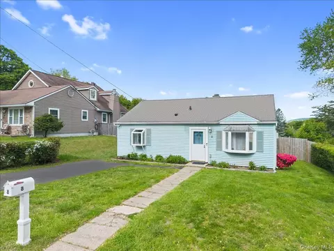 Exterior - 8 Cayuga Dr, Peekskill, NY 10566 photo 11 of 11