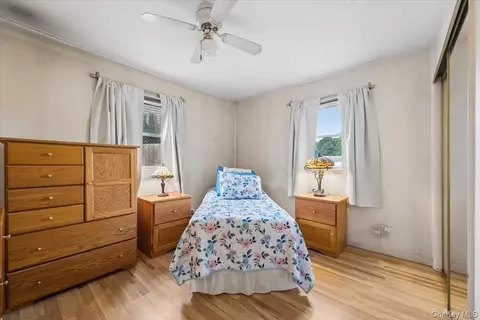 Bedroom - 8 Cayuga Dr, Peekskill, NY 10566 photo 2 of 4