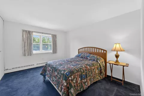 Bedroom - 1 Lakeview Dr #1P, Peekskill, NY 10566 photo 4 of 5