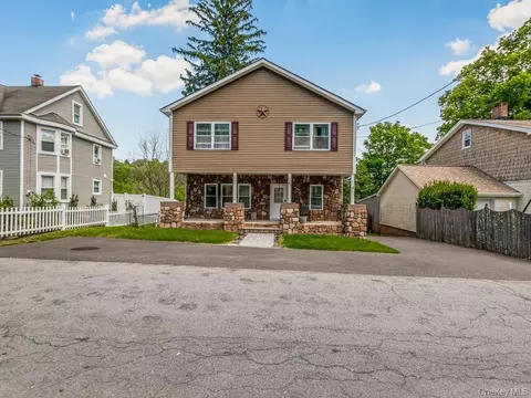 30 High St, Minisink, NY 10988