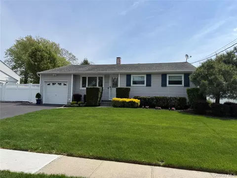 23 Selden Blvd, Centereach, NY 11720