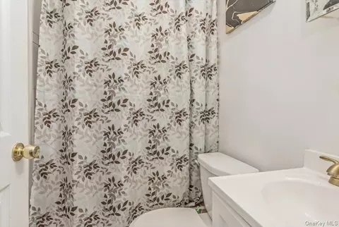Bath - 14 Lurcott Ln, Central Islip, NY 11722 photo 2 of 2