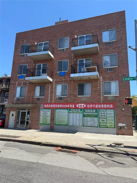 31-53 Linden Pl #3A, Flushing, NY 11354