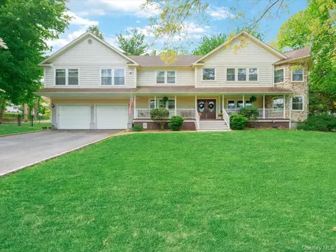 2 Seaview Ledge, Shoreham, NY 11786