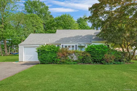 31 Townline Rd, Orangetown, NY 10965