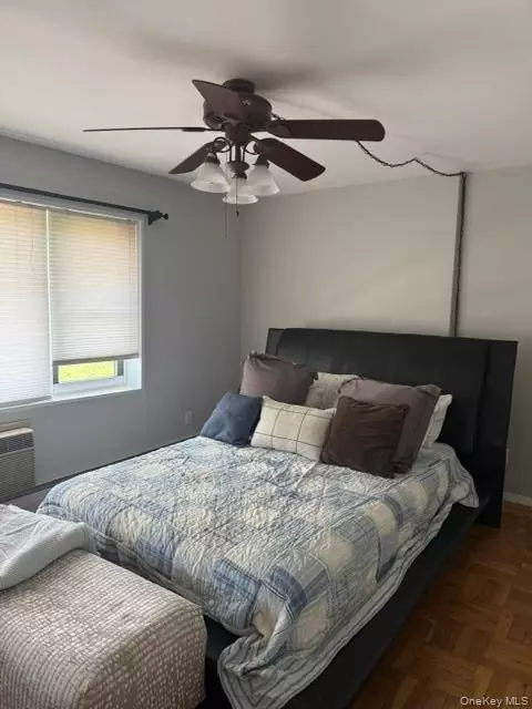 Bedroom - 175 Archer St #2E, Freeport, NY 11520 photo 1 of 3
