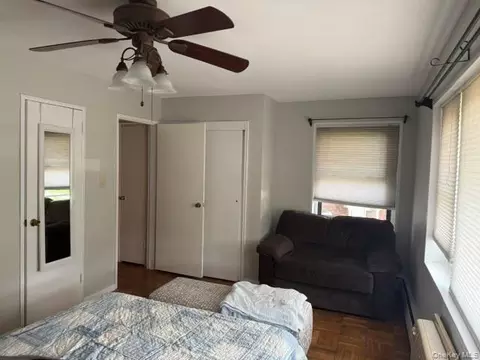 Bedroom - 175 Archer St #2E, Freeport, NY 11520 photo 2 of 3