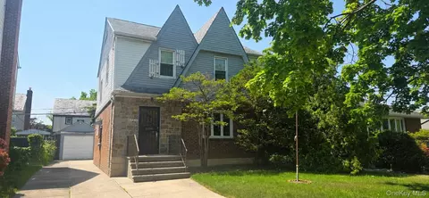 163-14 25th Dr, Flushing, NY 11358