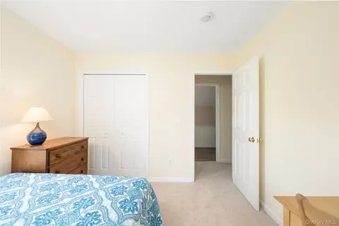 Bedroom - 299 Baxtertown Rd, Fishkill, NY 12524 photo 3 of 7