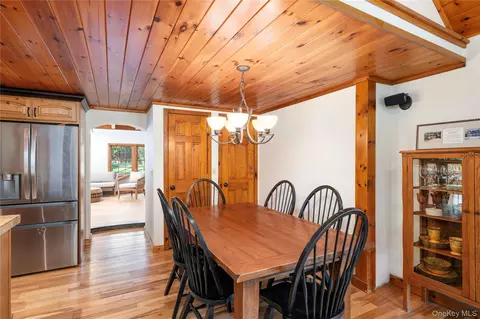 Dining - 299 Baxtertown Rd, Fishkill, NY 12524 photo 1 of 2