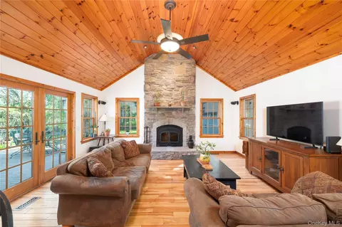 Other - 299 Baxtertown Rd, Fishkill, NY 12524 photo 2 of 6