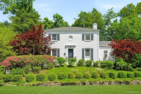 20 Revere Rd, Scarsdale, NY 10583