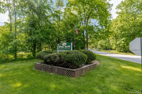 603 Fox Run Ln, Carmel Hamlet, NY 10512