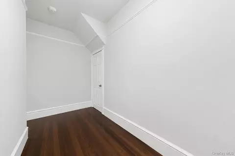 Entry Way - 33 Manitou Ave, Poughkeepsie, NY 12601 photo 2 of 2