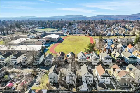 View/Area - 33 Manitou Ave, Poughkeepsie, NY 12601 photo 1 of 1