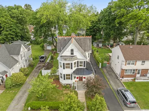 7 Clinton Pl, Ramapo, NY 10901