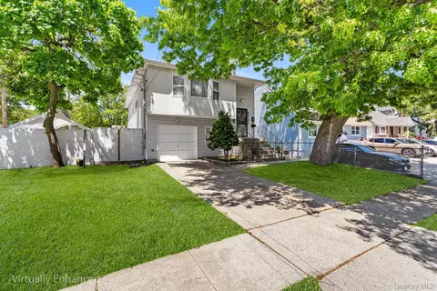 149 Frederick Ave, Roosevelt, NY 11575