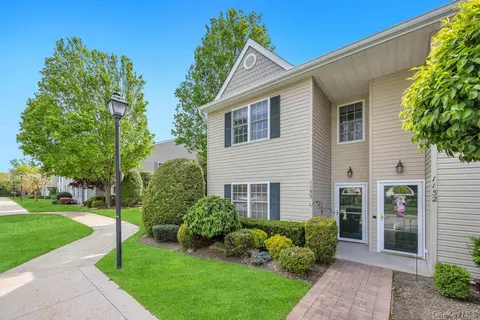1153 Savoy Dr, Melville, NY 11747
