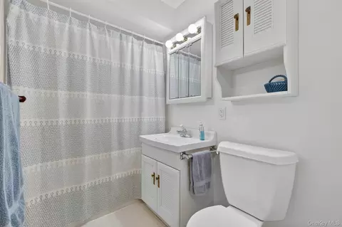Bath - 301 Commons Way C Way #C (FIRST ), Fishkill, NY 12524 photo 1 of 1