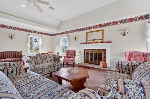 Living - 301 Commons Way C Way #C (FIRST ), Fishkill, NY 12524 photo 4 of 5