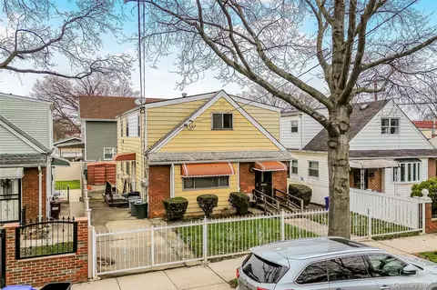 14515 130th Ave, South Ozone Park, NY 11436