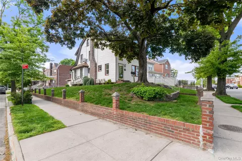 3718 Francis Lewis Blvd, New York, NY 11361