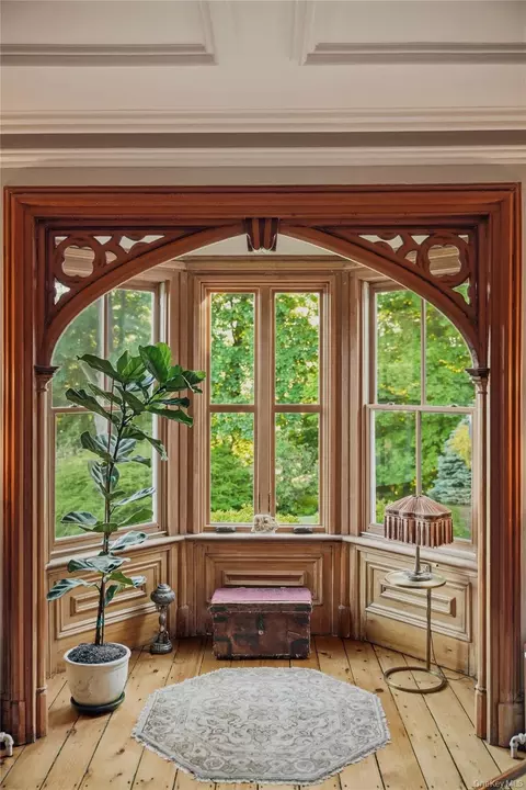 Entry Way - 37 Paulding Ave, Philipstown, NY 10516 photo 2 of 4