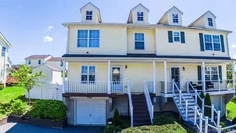 126 Evan Rd, Warwick, NY 10990
