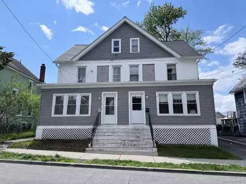 215 Linden Ave, Middletown, NY 10940