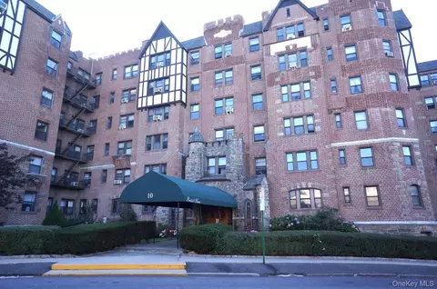 10 Nosband Ave #3J, White Plains, NY 10605
