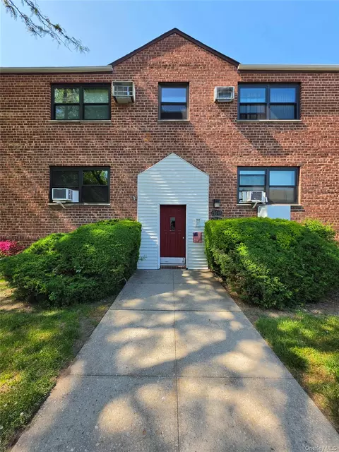 155-19 81st St #46, Howard Beach, NY 11414
