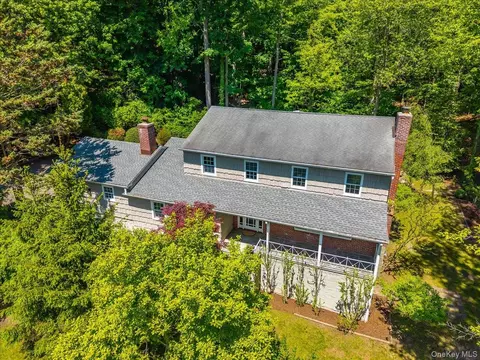 79 N Healy Ave, Greenburgh, NY 10530