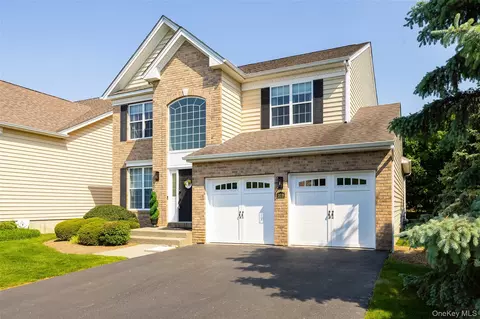 Exterior - 319 Honness Rd, Fishkill, NY 12524 photo 2 of 3