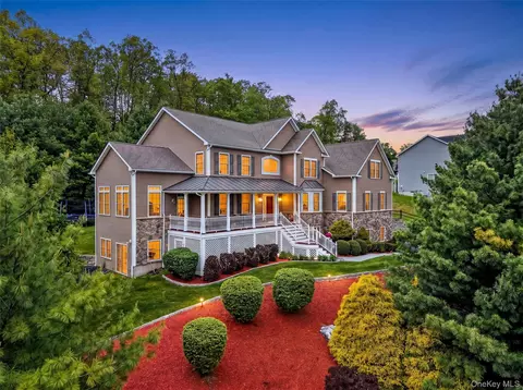 219 Country Club Rd, East Fishkill, NY 12533