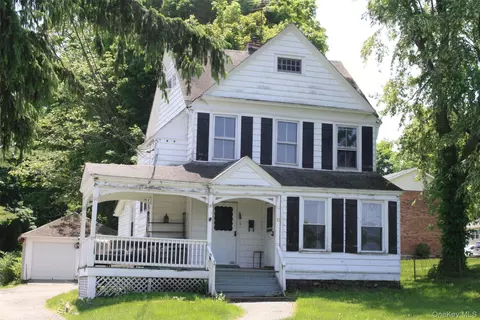 18 Church St, Carmel, NY 10512