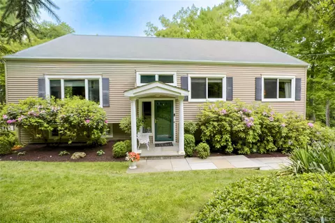 7 David Rd, Somers, NY 10589