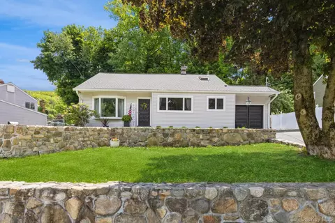 12 Stony Brook Rd, Ramapo, NY 10974