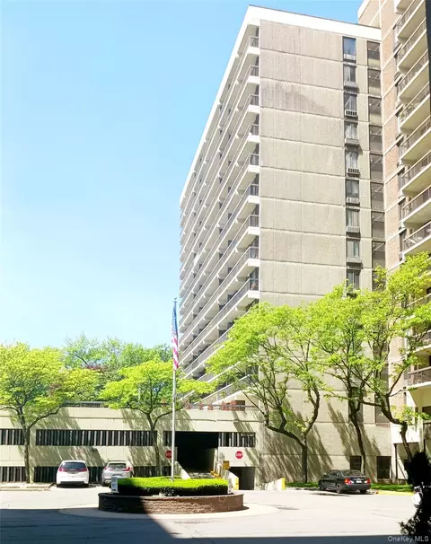 152-18 Union Tpke #213, New York, NY 11367