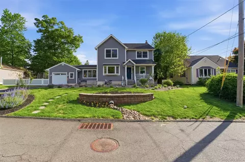 20 Terrace Ave, Ramapo, NY 10901
