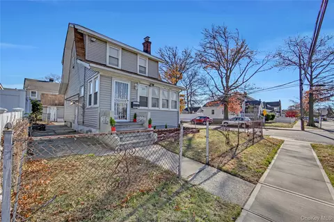 1357 Langdon Blvd, Rockville Centre, NY 11570