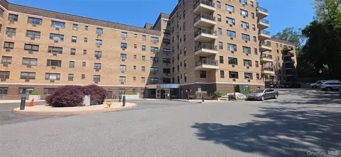 505 Central Park Ave #308, White Plains, NY 10606