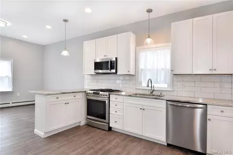 213 Ashford Ave, Greenburgh, NY 10522