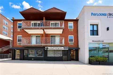 9731 4th Ave #2C, Brooklyn, NY 11209