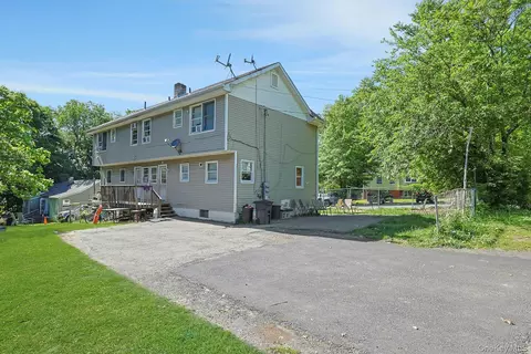 Exterior - 2 Ohio Ave, Ramapo, NY 10977 photo 2 of 4