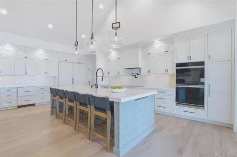 Kitchen - 400 Bruyn Tpke, Shawangunk, NY 12589 photo 1 of 3