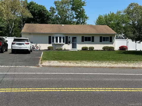 161 Hawkins Rd, Centereach, NY 11720