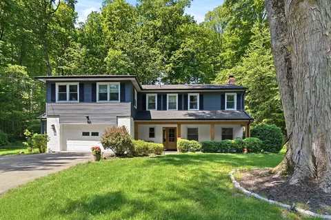 40 Windmill Rd, North Castle, NY 10504
