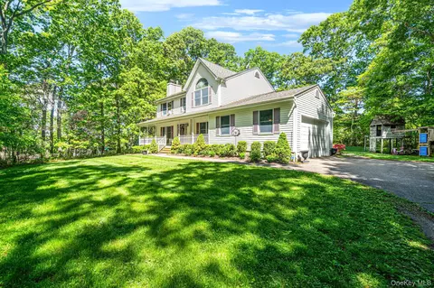 283 Route 25a, Wading River, NY 11792