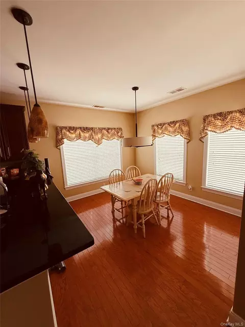 145 Regency Dr, Fishkill, NY 12524 photo 16